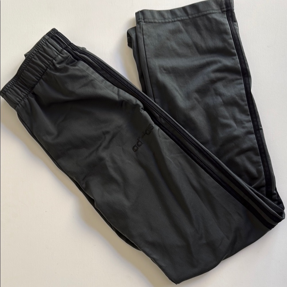 Adidas Men's Grey Pants